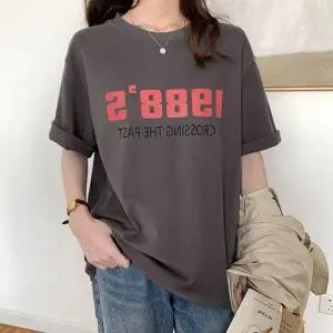 ( )여성 루즈핏 라운드 레터링 기본 반팔 봄여름 티셔츠