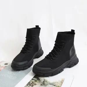 [옷자락]여자 가을 겨울 니트 삭스 통굽 앵클부츠