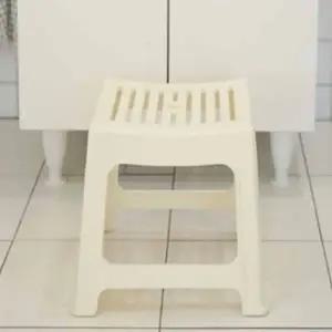 플라스틱 의자 중 아이보리 샤워체어 플라스틱체어