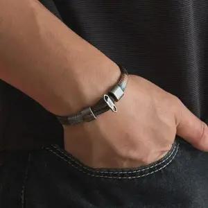 [클립스어반]  지호 브라운 남자 양가죽 팔찌