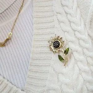 [NS홈쇼핑]해바라기 상징 행운 코사지 브로치 패션 액세서리 가성비 좋은 실용적인 필수템..[35777313]