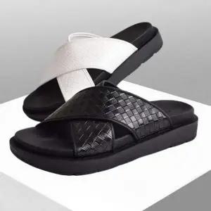 [RIZPICK]푹신한 쿠션감 엑스 스트랩 남성 슬리퍼 굽있는 여름 신발