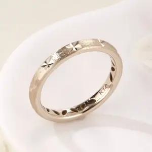 [비앤비골드] 14K 3mm 스타 컷팅 무광 매트 반지 RSS42326