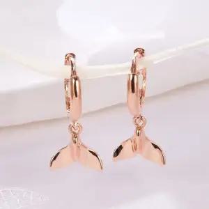 [비앤비골드] 14K 고래꼬리 딸랑이 원터치 귀걸이 한쌍 PNE41637