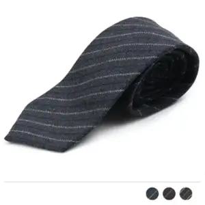 면 초년생 고급 도트 남성 남자 일반 사무실 면접