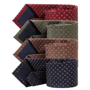 초년생 사무실 남자다운 도트 오피스룩 패션 기본 면