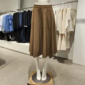 [대구백화점] [미센스]뒷밴딩플레어스커트(MB59SKMD01Z)