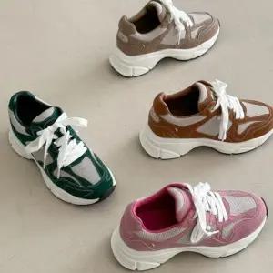 [옷자락]여자 데일리 레트로 감성 청키 플랫폼 캐주얼 스니커즈