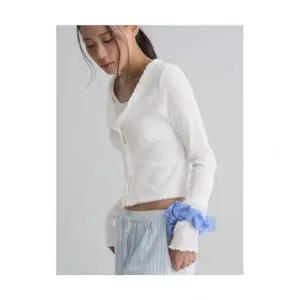 에잇세컨즈 8SECONDS 포인텔 긴소매 카디건 화이트 1707281