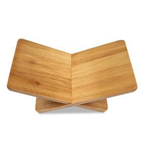 손잡이가 달린 나무 책꽂이 큰 책꽂이를 전시 있는 레시피 요리책을 위한 열린