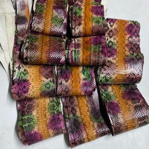 두께 0.3M 호환m 크기 105 x 130cm 신발 가방 칼라 수제 가죽 제품 전체 멀티 컬러 뱀