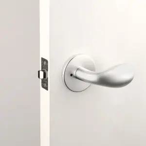 엔젤금속 시그니처 SSL 2963 실버 버튼형 방문손잡이 화장실 욕실 나무문 ABS도어 도어핸들  문고리
