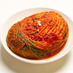 보쌈엔 이 김치! 감칠맛 가득 보쌈김치