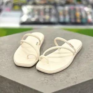 CROCS HC19 마이애미 토우 루프 샌들  209862/209793