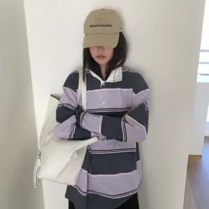 [메이비베이비] Standee Tee (2colors)