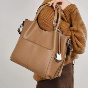 윤휘 여성 소가죽 대용량 클래식 쇼퍼 토트 크로스백 2576