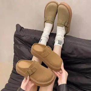 캐주얼한스타일 AH502517 클래식한 버클장식포인트 여성 슬리퍼