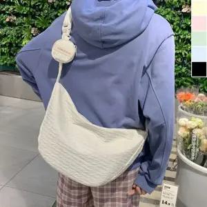 패브릭 물결 크로스백 1P 데일리 포켓 캐주얼 가방 패브릭크로스백 데일리백 물결크로스백