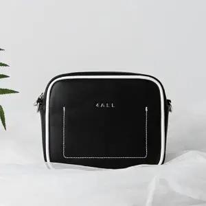 여자슬링백 미니 크로스백 여행 데일리 파우치 캐주얼 블랙 가방