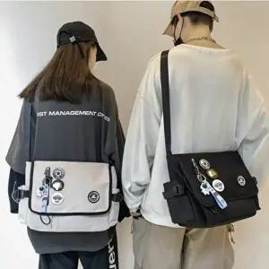 미니크로스백 뱃지 3개 포함 캐주얼 커플 메신저백 크로스백 가방