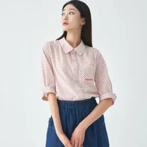 [지센] 여성 잔체크 둥근카라 포켓 블라우스 LCWSO531_RE