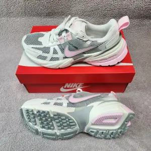 오늘국내출발 나이키 V2K 런 여성 신발 러닝화 운동화 HQ4046-001