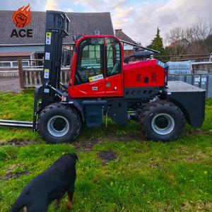 맞춤형 색상 4x4 전지형 오프로드 지게차 디젤 형 4륜구동 3톤 3.5톤 거친 캐빈 포함