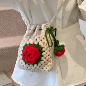 가든 뜨게 크로스백 가방 로즈 가성비 좋은 실용적인 데일리 필수템