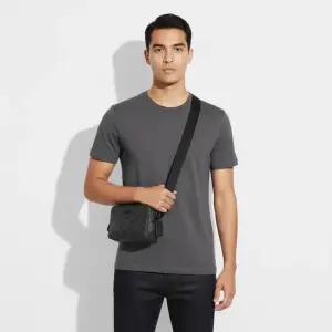 25FW 차콜 시그니처 캔버스 차터 19 크로스바디백 CHRT CR783 CHR