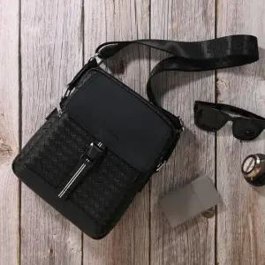 (색상 블랙)남성 위빙 크로스백 캐주얼 여행용 직장인 가방