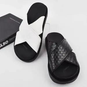 엑스 스트랩 남성 슬리퍼 푹신한 쿠션 굽있는 여름 신발 샌들