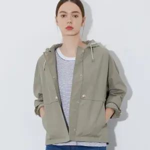 올리비아로렌 MG01 롤업 슬리브 후드 점퍼_ 신선도원몰 VVCCL4S2371