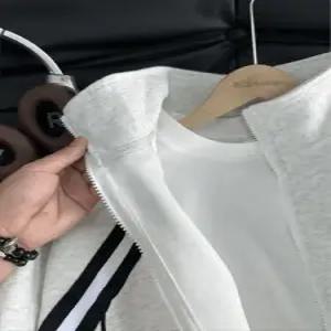 회색 가을 가을자켓 남자블레이저자켓 트레이닝 쇼트 점퍼 차이나 맨투맨 스트라이프 카디건 ible3