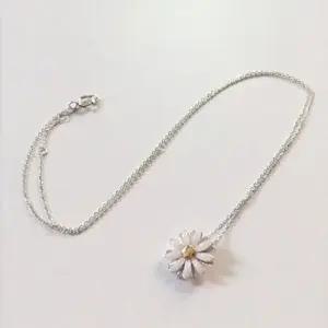 쥬얼리 white daisy necklace (silver925)