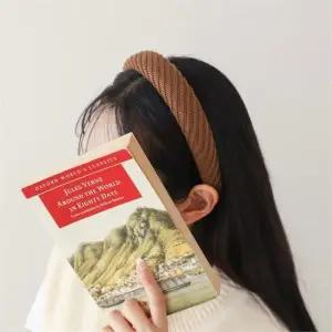 [다잇템]여자 액세서리 FW 니트소재 머리 헤어 머리띠_P330708859