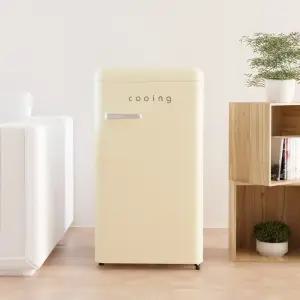 쿠잉 레트로 미니냉장고 REF-S92 크림 예쁜 작은 소형 중형 원룸 사무실 음료수