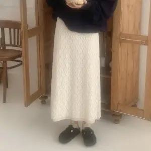 트일라 레이스 롱 스커트