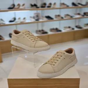 [미소페] by미소페 여성 소가죽 스니커즈 112410008