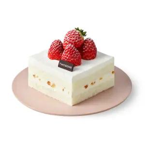 [투썸플레이스] 떠먹는 화이트 스초생