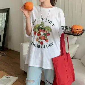 [공구우먼] [제작] 스위트 스트로베리 루즈핏 티셔츠 82345 빅사이즈 여성의류