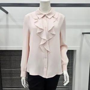 [꼼빠니아]레이스 프릴 쉬폰블라우스 CAFS2-WRB020-230