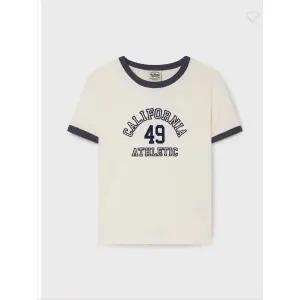 갤러리아 캠퍼스 링거 티셔츠(WHRAG2323F)