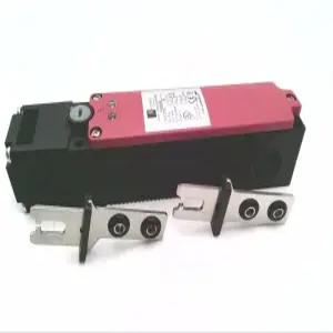 RADWELL RAD04024 24V AC/DC 2NC 및 도어 모니터 키 포함 전원 잠금 솔레노이드 인터록 안전 스위치