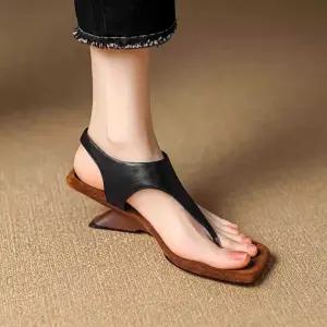 굽있는쪼리 쪼리샌들 독특 웨지힐 휴양지 스트랩 슬리퍼