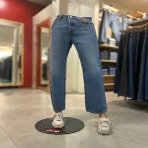 [리바이스] 리바이스 여성 501 90s 청바지 (A1959-109)