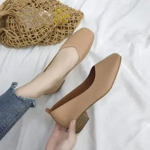 여성 SH518977 3컬러 봄 가을 패션 아이템 우드굽 플랫슈즈