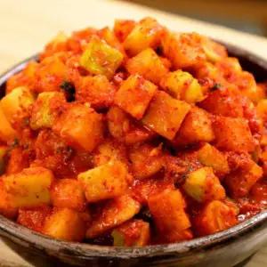 또밥찬 아삭하고 맛있는 전라도식 깍두기 1kg 무석박지 설렁탕 섞박지