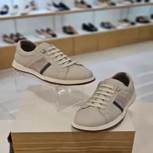 [미소페] by미소페 남성 라이트쿠션 밴딩 스니커즈 (3cm) 122510014