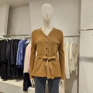 [대구백화점] [미센스]허리끈옵션V넥가디건(MB59KCMD01A)