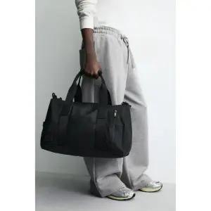 ZARA 텍스처 트래블 백 - 블랙